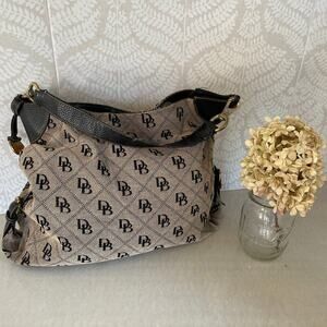 Dooney & Bourke Tan Signature Canvas Brown Leather Trim Bucket/Shoulder Bag